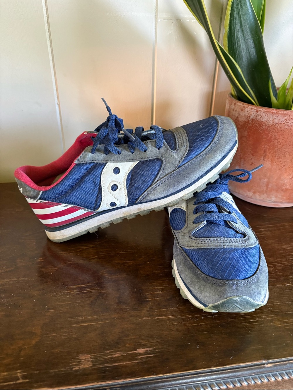 Saucony Jazz Low Pro Stars & Stripes Sneakers Men's 8.5